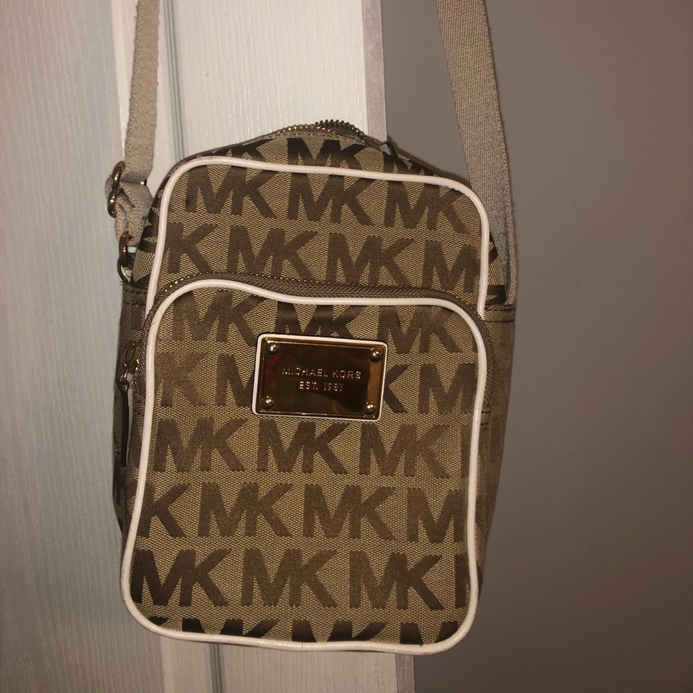 Small Crossbody Michael Kors Purse